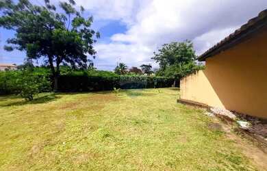 Imagem 7: Village com 02 Suítes mais 01 cômodo reversível no térreo em Condomínio....