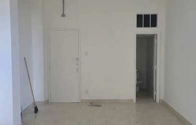 Imagem 4: Sala toda reformada na Praça Sete - 25 metros quadrados