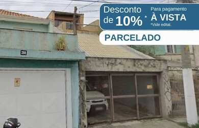 Imagem: A casa possui 3 Dormitórios, 2 Banheiros e 147m² de Área