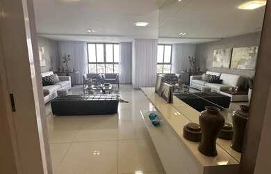 Imagem: O apartamento possui 4 Dormitórios, 5 Banheiros, 4 Vagas na