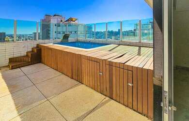 Imagem: O apartamento na cobertura possui 4 Dormitórios, 4 Banheiros