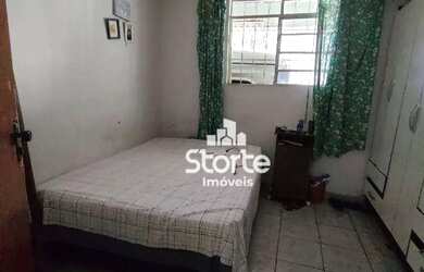 Imagem 4: Casa com 4 dormitórios à venda, 160 m² por R$ 270.000,00 - Daniel Fonseca...