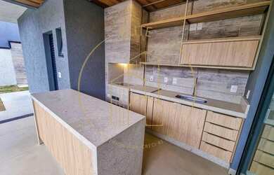 Imagem 4: Cass térrea com 3 suítes, espaço gourmet e quintal no Condomínio Cyrela...