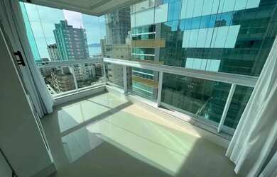 Imagem 5: Apartamento com 3 suítes e 3 vagas de garagem em Meia Praia - Itapema/SC