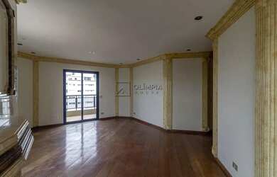 Imagem: O apartamento possui 3 Dormitórios, 5 Banheiros, 3 Vagas na