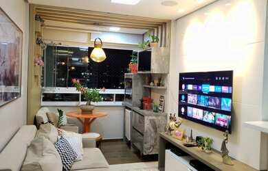 Imagem: O apartamento possui 2 Dormitórios, 2 Banheiros e 1 Vaga na