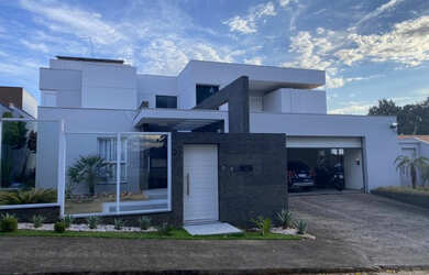 Imagem 1: Casa Alto Padrão-Bairro Vila Rica-Três Corações-MG