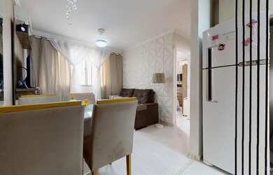 Imagem: O apartamento possui 2 Dormitórios, 1 Banheiro, 1 Vaga na garagem