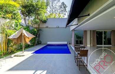 Imagem 3: Casa de Condomínio Alto Padrão para Venda na Granja Julieta