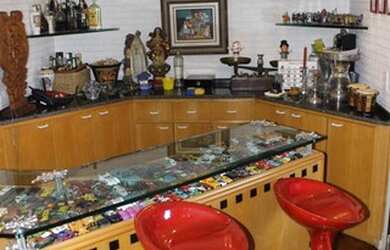 Imagem: O apartamento possui 4 Dormitórios, 4 Banheiros, 2 Vagas na