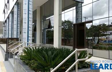 Imagem: O depósito possui 34m² de Área e está localizado em Centro