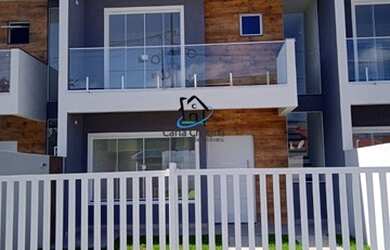 Imagem: A casa possui 3 Dormitórios, 1 Banheiro, 1 Vaga na garagem