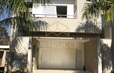 Imagem: A casa em condomínio possui 3 Dormitórios, 4 Banheiros, 2