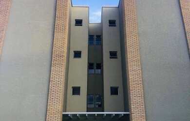 Imagem: O apartamento possui 2 Dormitórios, 1 Banheiro e 63m² de Área