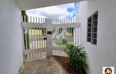 Imagem 4: Casa térrea na rua 6 dormitórios/suite, cozinha planejada