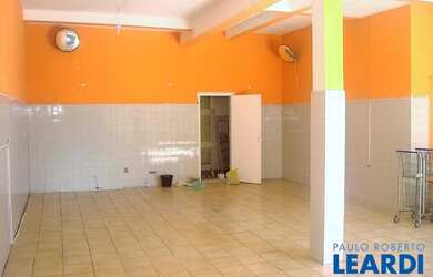 Imagem: O depósito possui 101m² de Área e está localizado em Vila