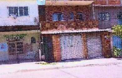 Imagem: A casa possui 2 Dormitórios, 1 Banheiro, 54m² de Área e