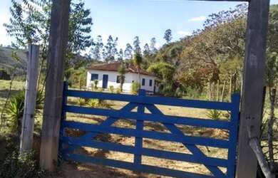 Imagem: A fazenda possui 30.000m² de Área e está localizado em Piranga