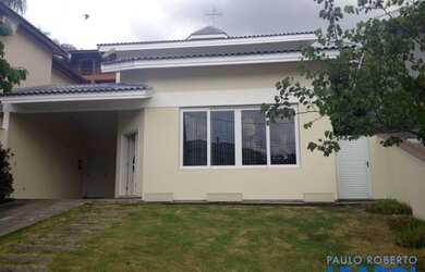 Imagem: A casa em condomínio possui 3 Dormitórios, 5 Banheiros, 2