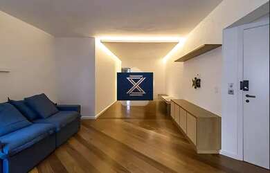 Imagem: O apartamento possui 3 Dormitórios, 1 Banheiro, 2 Vagas na