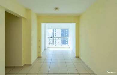 Imagem: O apartamento possui 3 Dormitórios, 2 Banheiros, 1 Vaga na