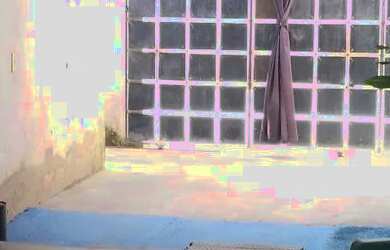 Imagem: A casa possui 2 Dormitórios, 1 Banheiro, 2 Vagas na garagem