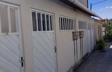 Imagem: A kitnet possui 1 Dormitório, 1 Banheiro e 30m² de Área e