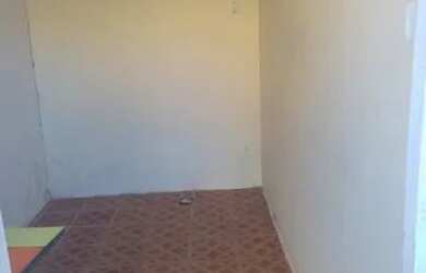 Imagem: O quarto está localizado em Xaxim, Curitiba para alugar por