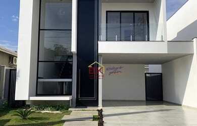 Imagem: A casa em condomínio possui 4 Dormitórios, 5 Banheiros, 4