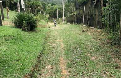 Imagem: A chácara possui 15.000m² de Área e está localizado em