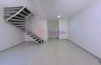 Imagem: A casa possui 3 Dormitórios, 3 Banheiros, 2 Vagas na garagem