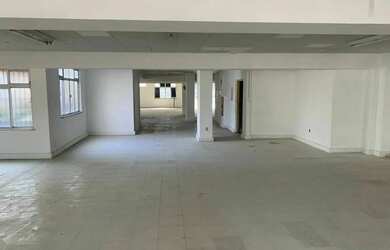 Imagem: O depósito possui 1200m² de Área e está localizado em São