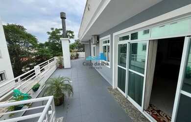 Imagem: O apartamento na cobertura possui 3 Dormitórios, 2 Banheiros