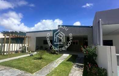 Imagem: A casa em condomínio possui 2 Dormitórios, 1 Banheiro, 2 Vagas