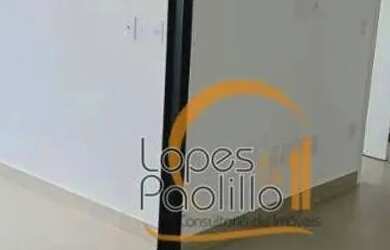 Imagem: O apartamento possui 2 Dormitórios, 1 Banheiro, 2 Vagas na