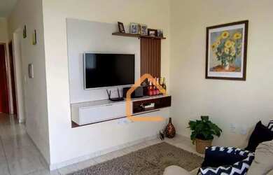 Imagem: A casa possui 3 Dormitórios, 1 Banheiro, 1 Vaga na garagem