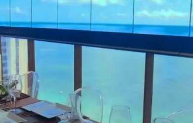 Imagem: O apartamento possui 3 Dormitórios, 3 Banheiros, 2 Vagas na