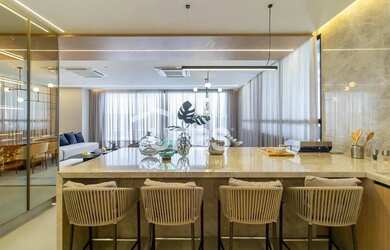 Imagem 11: Legacy City HOme. Piscina, Churrasqueira, VarandaeGuarda roupa