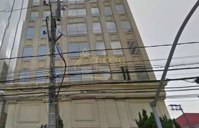 Imagem: O depósito possui 5 Vagas na garagem e 181m² de Área e está