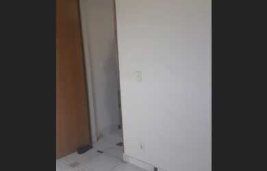 Imagem 5: Vendo ou troco por carro. 1 Banheiroe2 Dormitórios