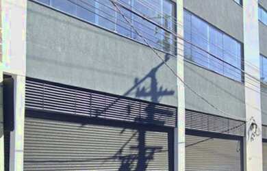 Imagem: O depósito possui 1800m² de Área e está localizado em Vila