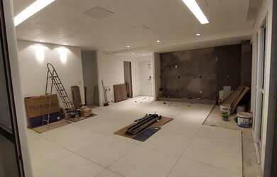 Imagem: O apartamento possui 2 Dormitórios, 3 Banheiros, 2 Vagas na