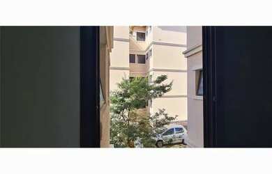 Imagem: O apartamento possui 3 Dormitórios, 2 Banheiros, 2 Vagas na