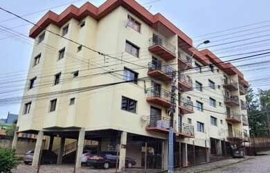 Imagem: O apartamento possui 1 Dormitório, 1 Banheiro, 1 Vaga na garagem