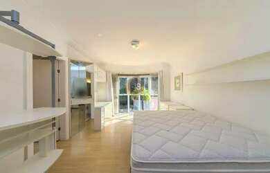 Imagem 16: CASA EM CONDOMÍNIO EM SANTA FELICIDADE Casa em condomínio em Santa Felicidade - J8