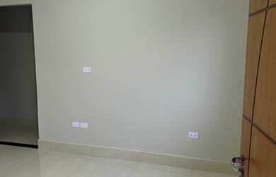 Imagem 4: Casa toda reformada na Vila Nasser Porcelanato - 6 quadras da Av Tamandaré