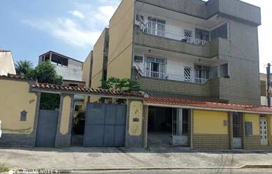 Imagem: A casa possui 1 Dormitório, 1 Banheiro, 2 Vagas na garagem