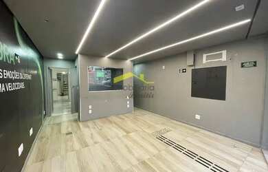 Imagem: O depósito possui 136m² de Área e está localizado em Estoril