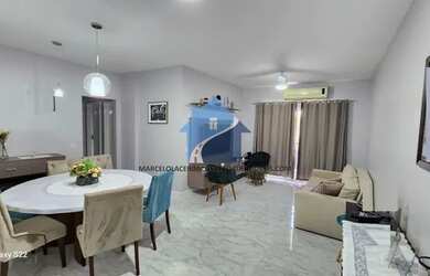 Imagem: O apartamento possui 3 Dormitórios, 2 Banheiros, 3 Vagas na