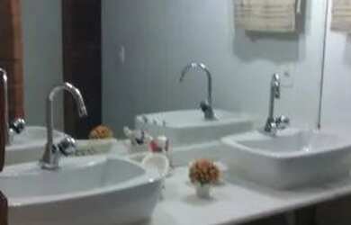 Imagem 15: Casa de frente à praia